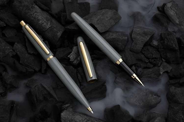 9427 Długopis Sheaffer VFM, szare, wykończenia w kolorze złotym PVD